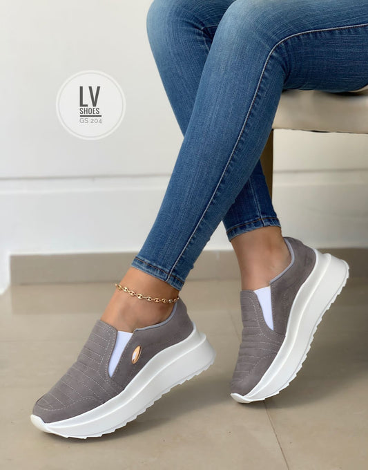 Gray helmet for bikers